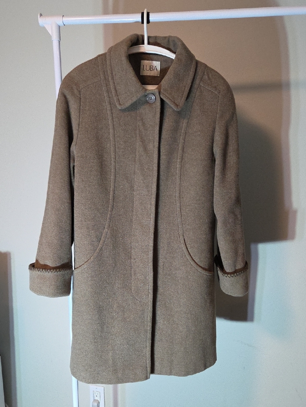 Vintage Women's Taupe Wool Blend Single-Button Pea Coat Size 10 By Luba